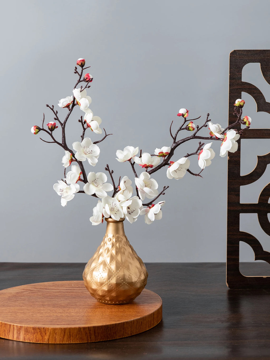Artificial Flowers Spring Plum Blossom Peach Branch Silk Flowers Home Wedding Party Decoration Festival Wreaths Diy Office Table