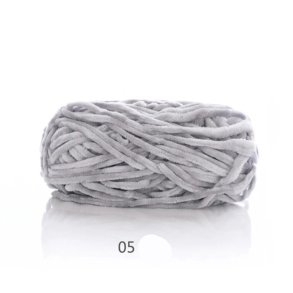 1Pc 80M Chenille Velvet Yarn Thick Knitted Crochet Velvet Super Soft Wool Soft Baby Blanket Suitable for DIY Hat Scarves